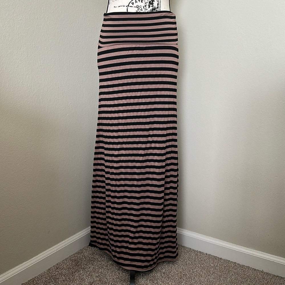 Tan / Black Striped Maxi Skirt